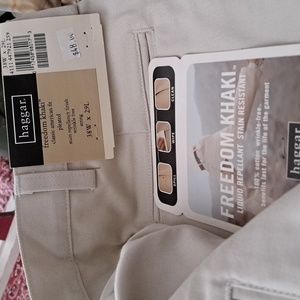 NWT Haggar Men's Dress Pants Size 38Wx29L